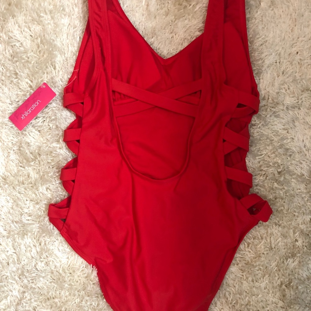 Red One-Piece Swimsuit L